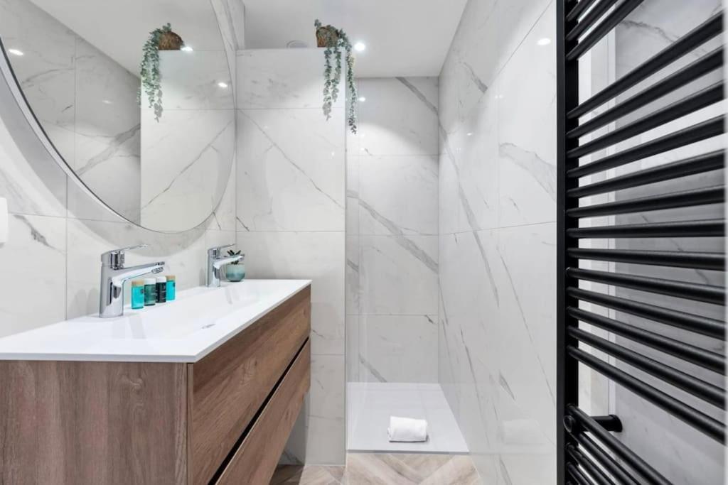 Michelle - Recent Gerenoveerd Stijlvol Appartement Οστένδη Εξωτερικό φωτογραφία